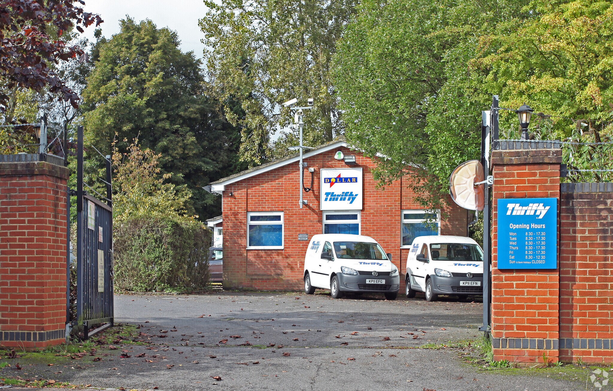 Halifax Rd, High Wycombe for sale Primary Photo- Image 1 of 1