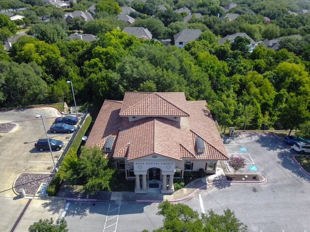 1450 W Parmer Ln, Austin, TX to rent Primary Photo- Image 1 of 26