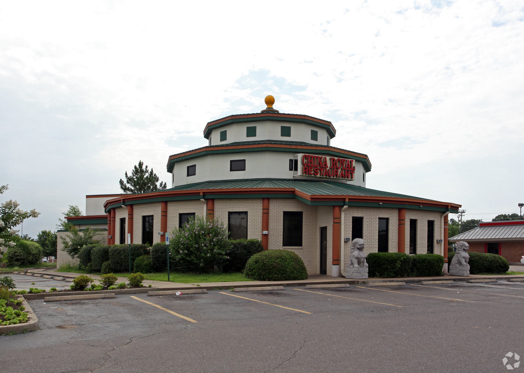 2936 Kirby Whitten Rd, Memphis, TN to rent Primary Photo- Image 1 of 31