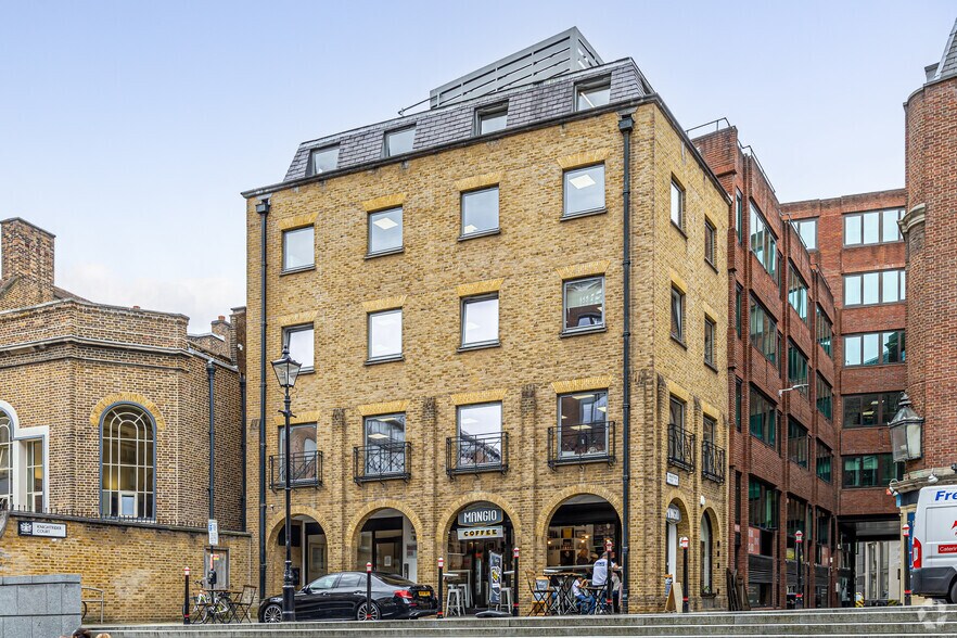 30-32 Knightrider St, London to rent - Primary Photo - Image 1 of 2