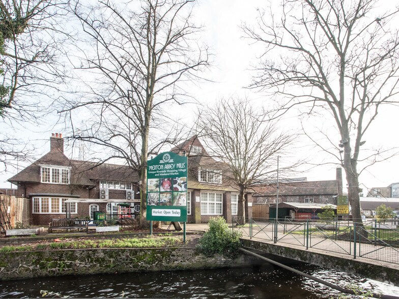 Watermill Way, London for sale - Primary Photo - Image 1 of 1