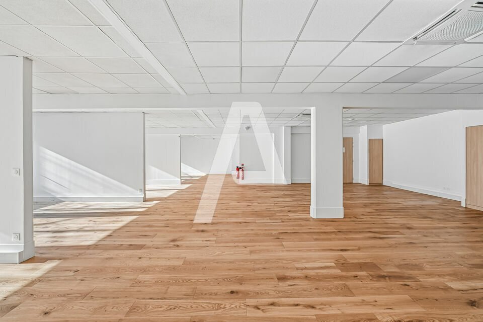 55 Avenue Danielle Casanova, Ivry-sur-Seine to rent Interior Photo- Image 1 of 7