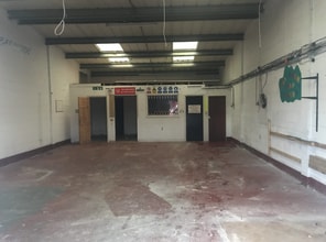 Farrington Rd, Burnley to rent Interior Photo- Image 1 of 2