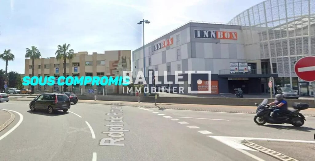 Vente Bureaux 2 142 m² - Photo 1