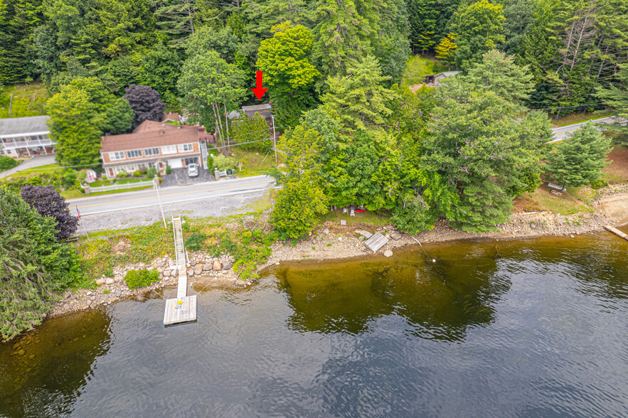 1511 Shore Rd, Hadley, NY for sale - Primary Photo - Image 1 of 24