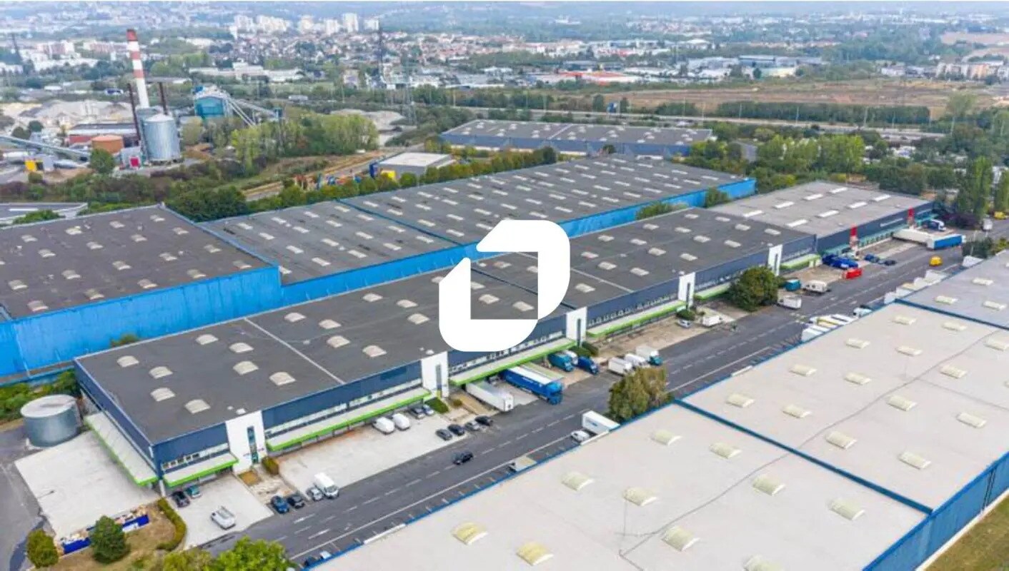 Office in Cergy to rent Aerial- Image 1 of 4