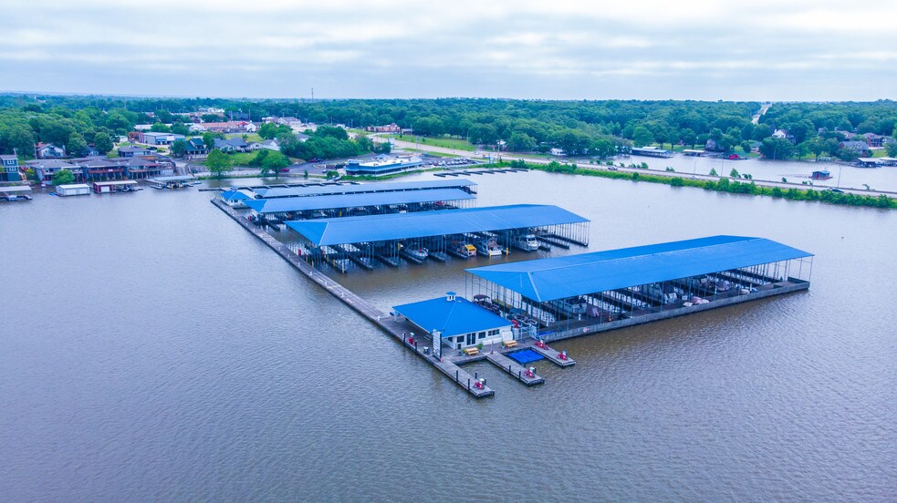 2520 S Main St, Grove 74344 UK