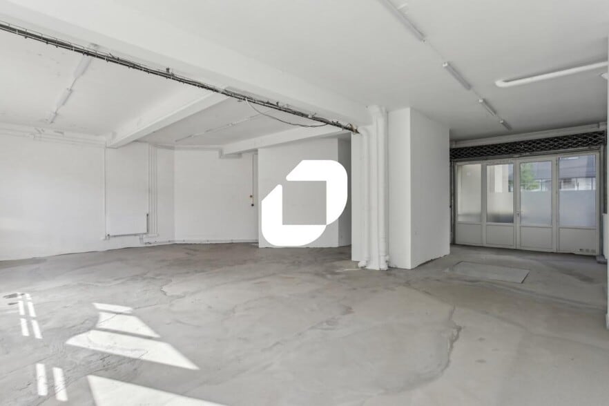 Retail in Issy-les-Moulineaux for sale - Interior Photo - Image 2 of 11