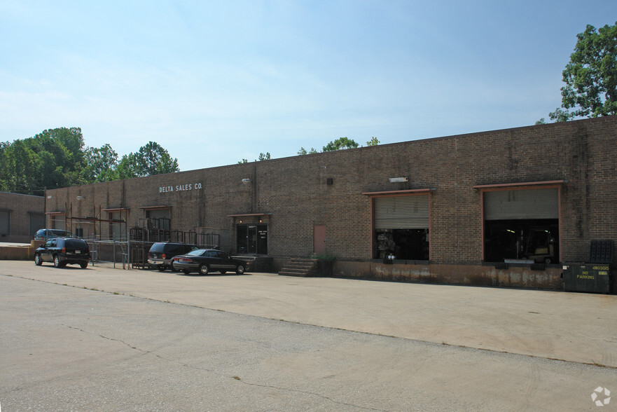 1840 Tucker Industrial Rd, Tucker, GA for rent - Building Photo - Image 3 of 8