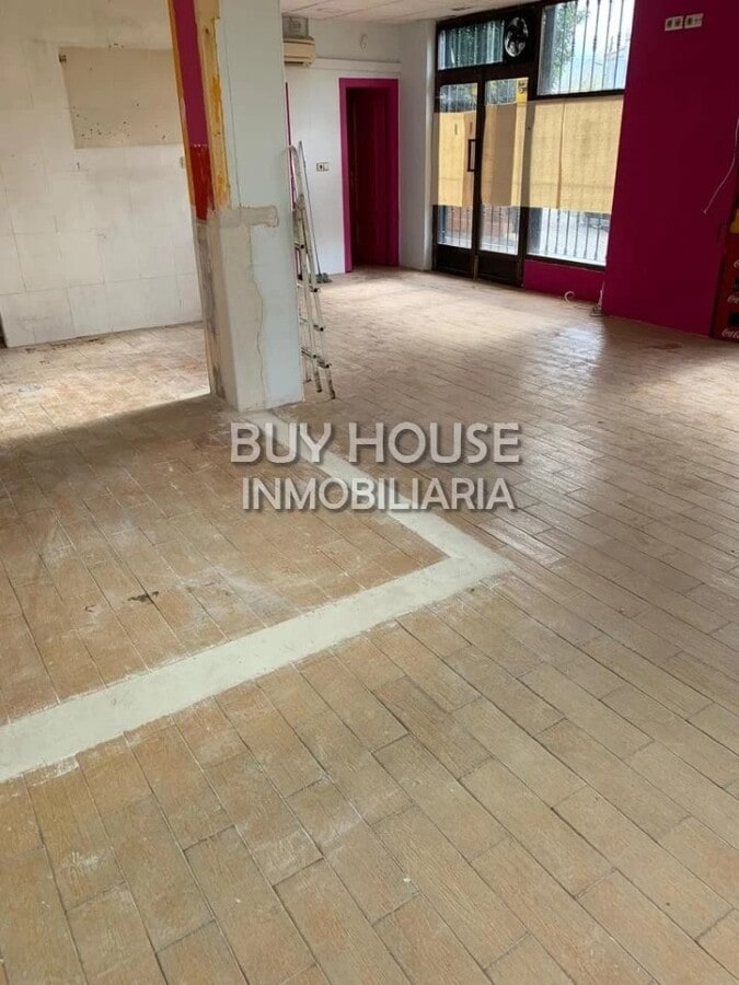 Illescas, TOL 45200 - Unit 1 -  - Interior Photo - Image 1 of 5
