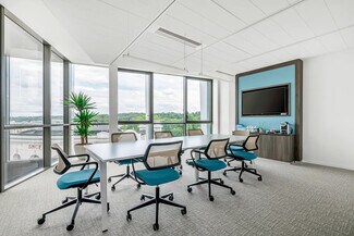 More details for 2 Parvis Colonel Arnaud Beltrame, Versailles - Office to Rent