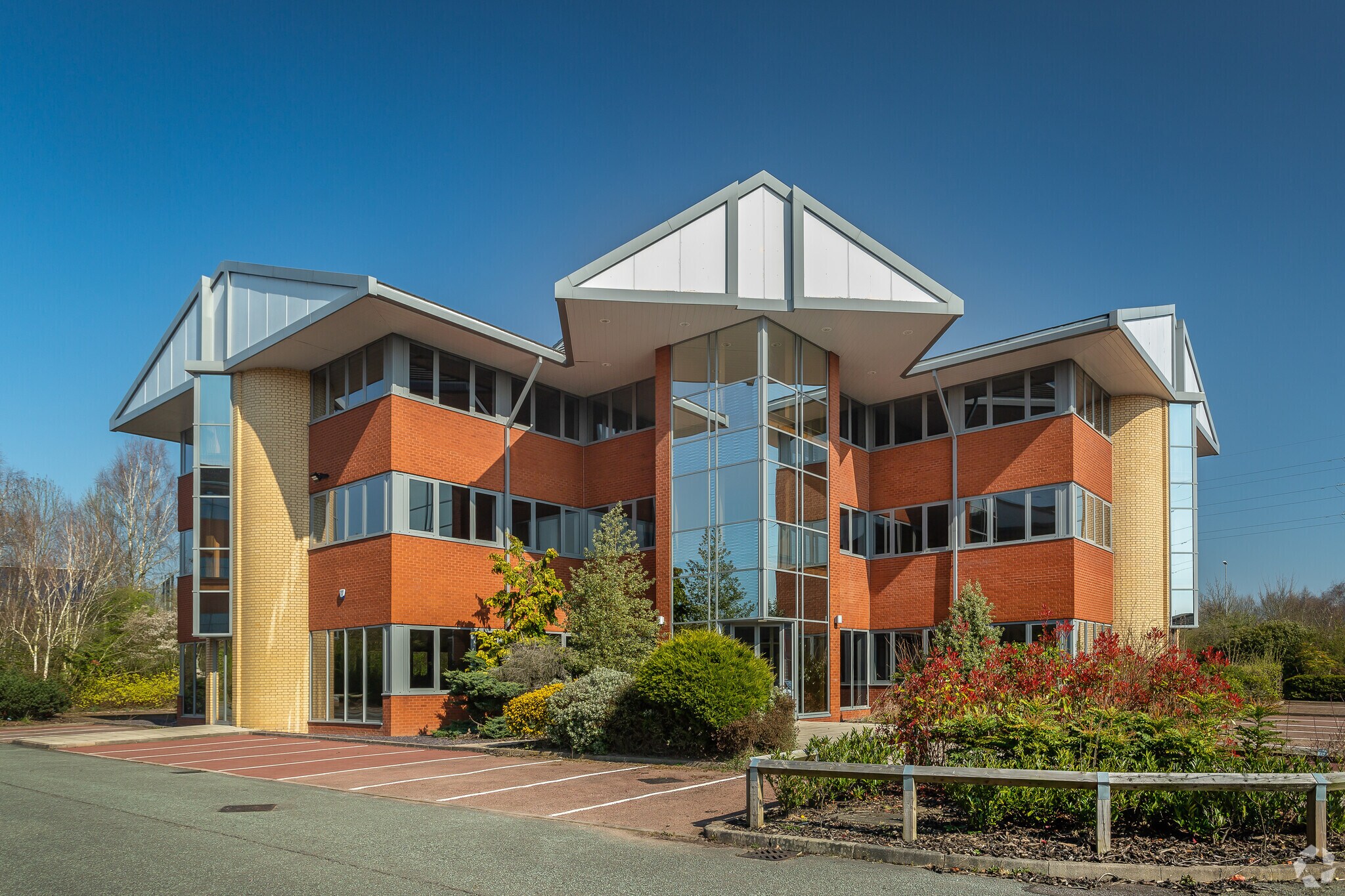 300 Longbarn Blvd, Warrington for sale Building Photo- Image 1 of 1