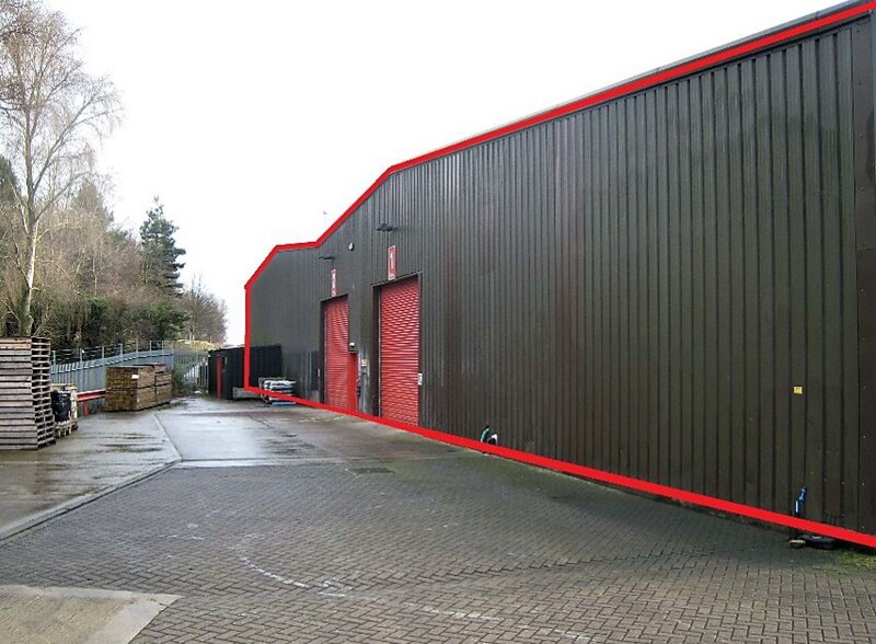 Vaux Rd, Wellingborough to rent - Building Photo - Image 2 of 13