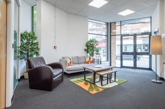 9-15 St James Rd, Surbiton to rent Interior Photo- Image 1 of 25