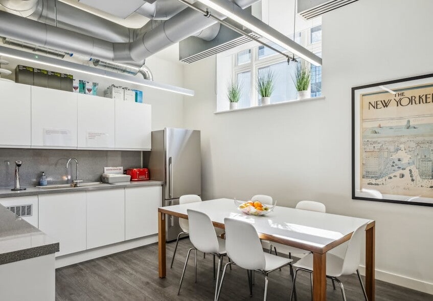 100-106 Kensington High St, London to rent - Building Photo - Image 3 of 7