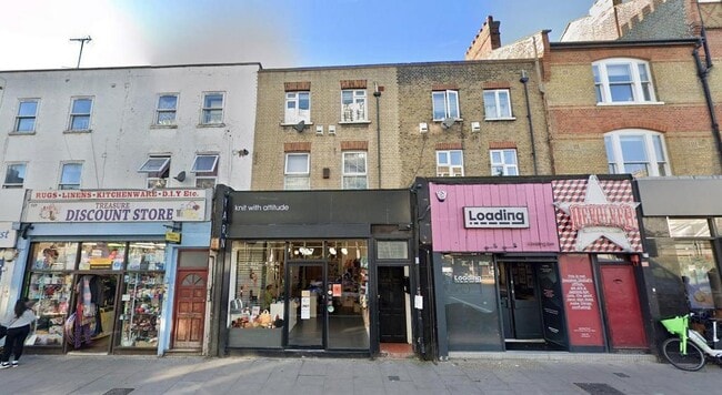 More details for 127 Stoke Newington High St, London - Retail to Rent