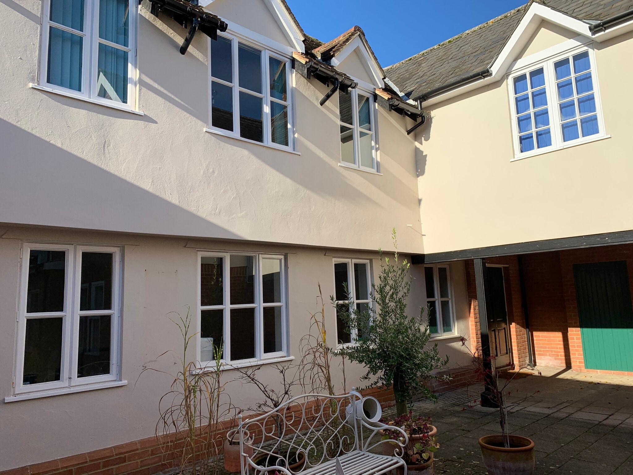 19 High St, Saffron Walden to rent Primary Photo- Image 1 of 6