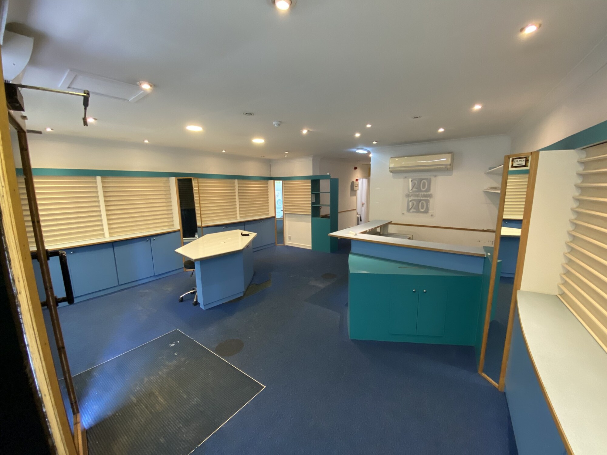 137-139 Gorgie Rd, Edinburgh to rent Interior Photo- Image 1 of 2