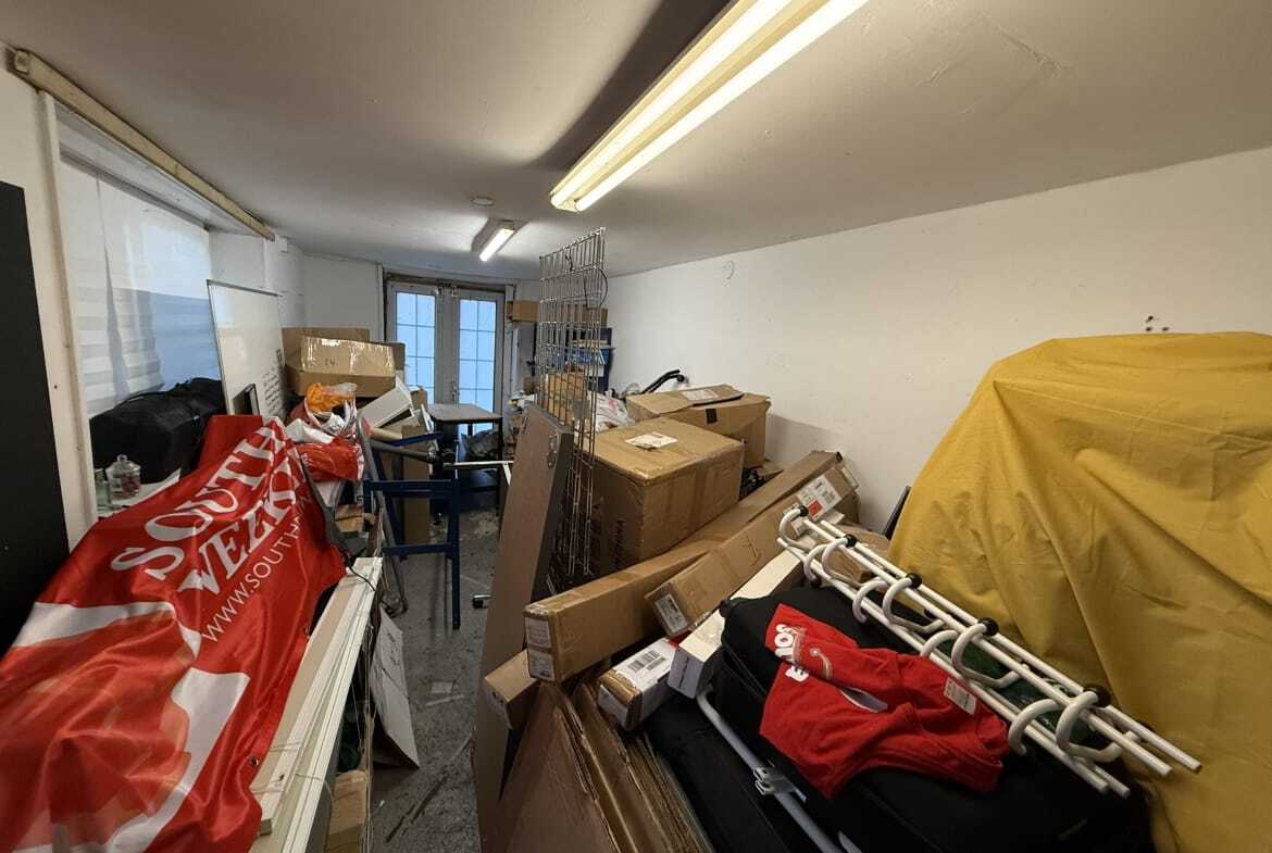 Station Rd, East Preston to rent Interior Photo- Image 1 of 1