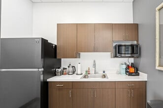 27971 Washington 410, Buckley, WA to rent Interior Photo- Image 1 of 13