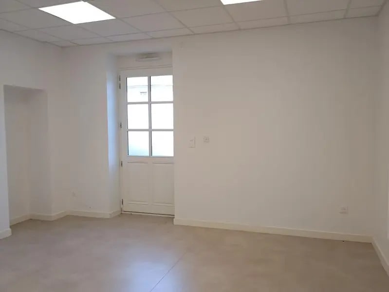 455 Rue Des Pachottes, Simandres to rent Interior Photo- Image 1 of 7