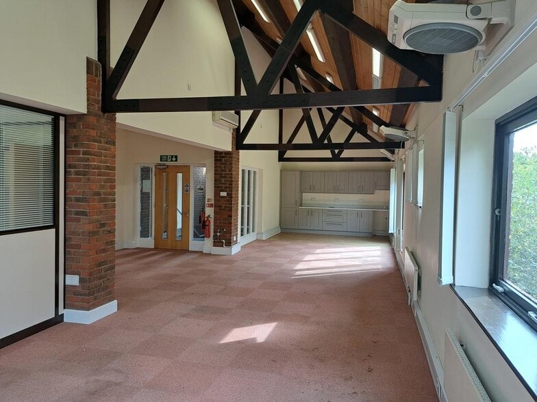 Stratford Rd, Hockley Heath for sale - Building Photo - Image 2 of 26