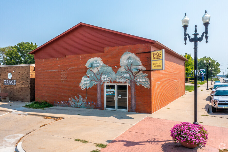 405 6th St, Waukee, IA for sale - Building Photo - Image 1 of 1