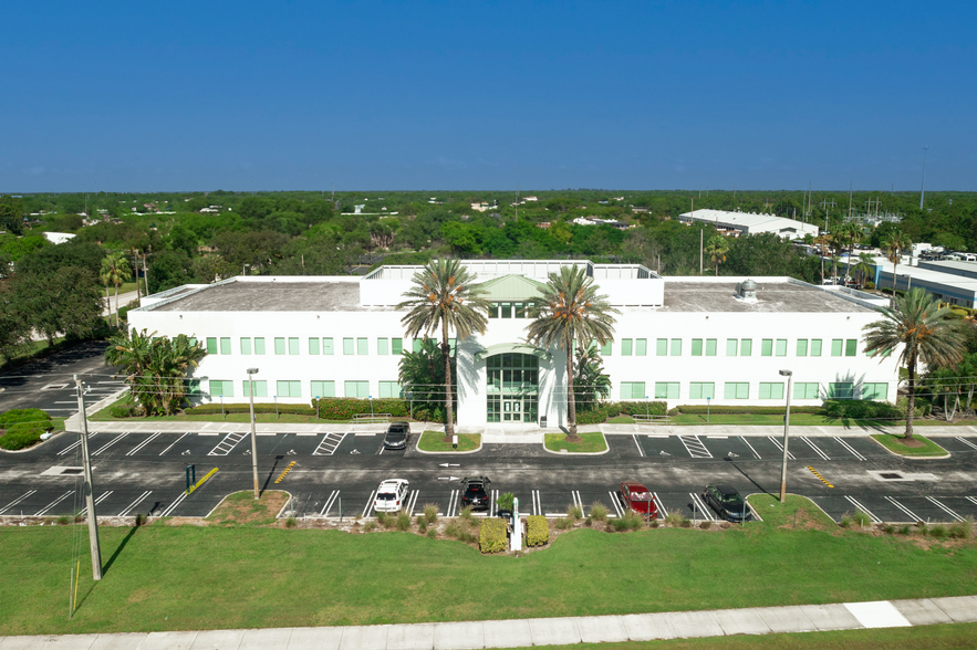 300 NW Peacock Blvd, Port Saint Lucie, FL for sale - Aerial - Image 1 of 23