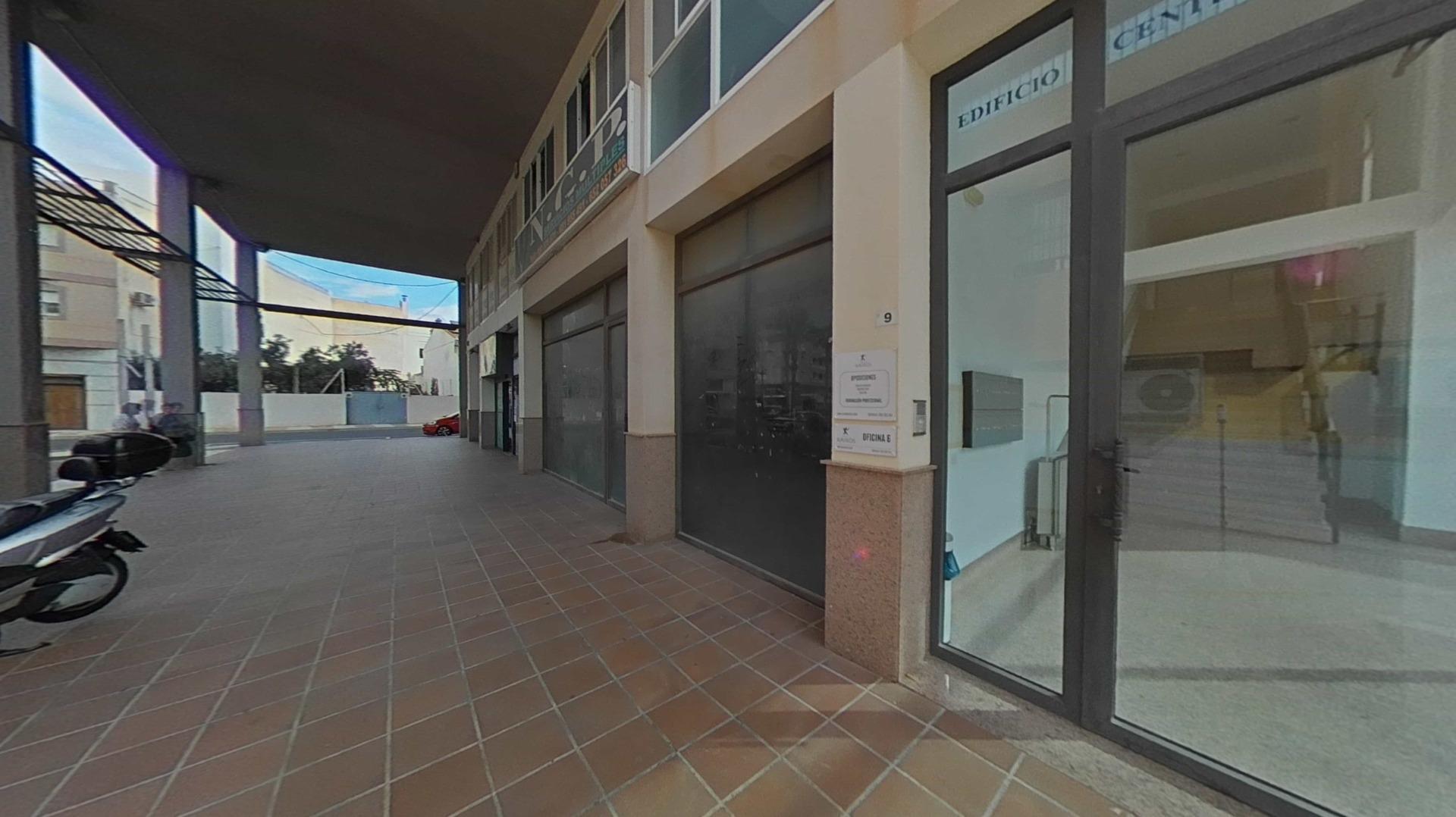 Office in Roquetas de Mar, Almería for sale Building Photo- Image 1 of 32