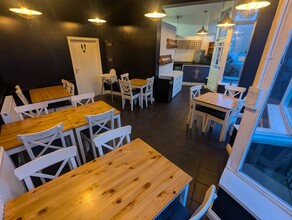 87-89 Eversley Rd, Sketty to rent Interior Photo- Image 2 of 6