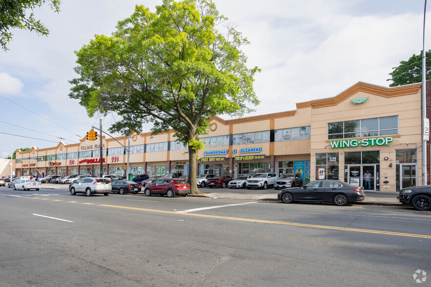 217-90-218-20 Hempstead Ave, Queens Village, NY for rent - Building Photo - Image 1 of 6