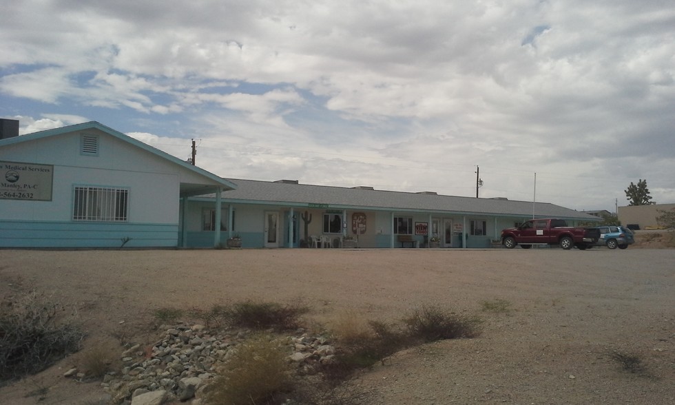 330 E Meadview Blvd, Meadview, AZ for sale - Primary Photo - Image 1 of 1