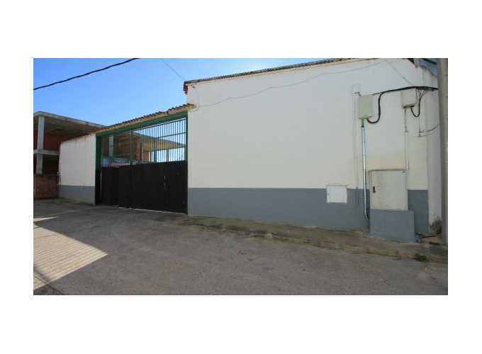 Calle Cuevas, 28, Borox, Toledo for sale - Building Photo - Image 2 of 12