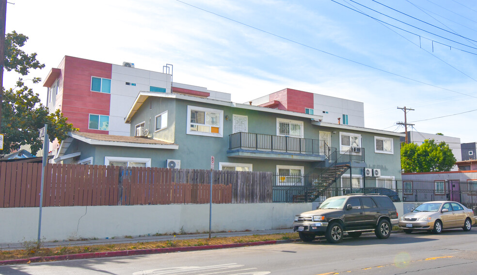 1103 S Hobart Blvd, Los Angeles, CA for sale - Building Photo - Image 1 of 14