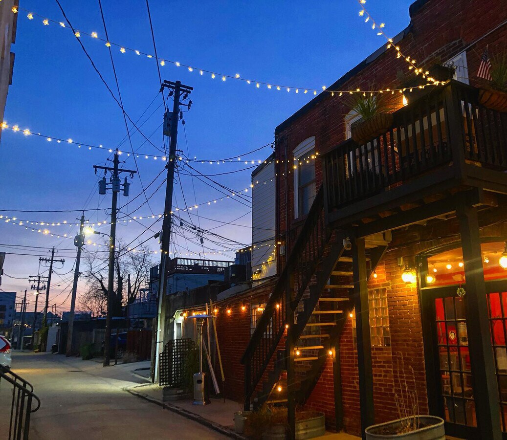 13 E Randall St, Baltimore 21230 SOBO Market & Cafe UK