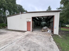 2569 Sidney Lanier Dr, Brunswick, GA for rent Building Photo- Image 1 of 4