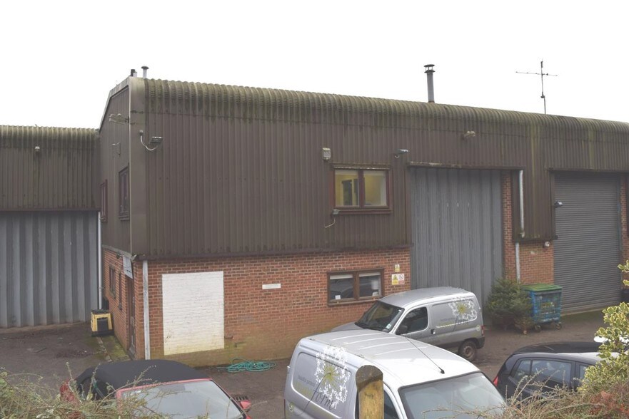 Unicorn Trading Estate, Haslemere for sale - Primary Photo - Image 1 of 1
