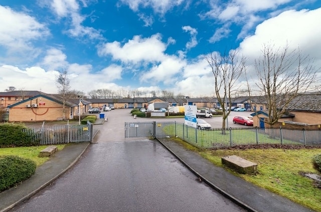 Shearer Way, Manchester to rent Primary Photo- Image 1 of 4