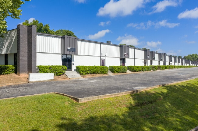 More details for 1870-1908 Forge St, Tucker, GA - Industrial to Rent