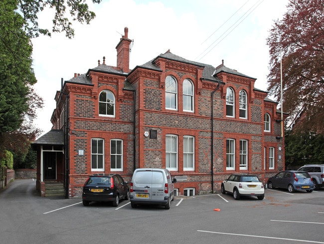More details for 239 Ashley Rd, Altrincham - Office to Rent