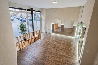 More details for Rue De La Jonquière, Paris - Retail to Rent