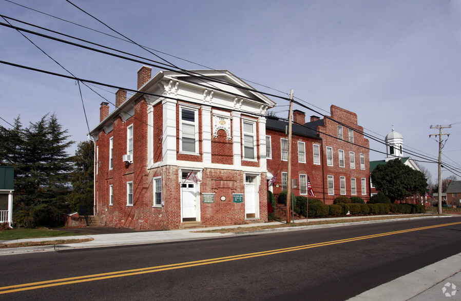 1 Court Sq, Madison, VA for sale - Primary Photo - Image 1 of 1