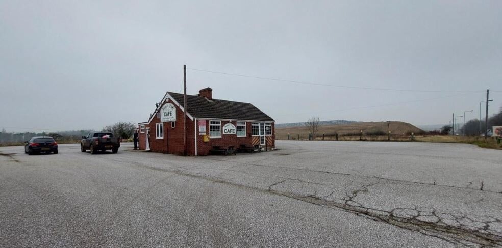 Bawtry Rd, Worksop for sale - Primary Photo - Image 1 of 1