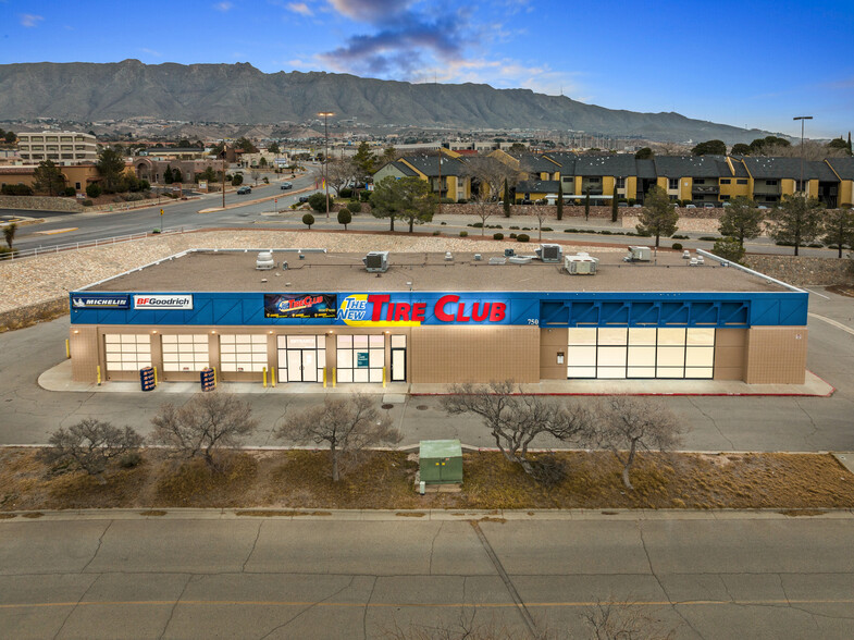 750 Sunland Park Dr, El Paso, TX for sale - Building Photo - Image 1 of 1