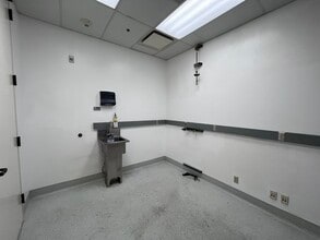 319 N Bernardo Ave, Mountain View, CA to rent Building Photo- Image 1 of 4