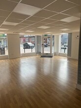 26 Winchester St, Basingstoke to rent Interior Photo- Image 2 of 6