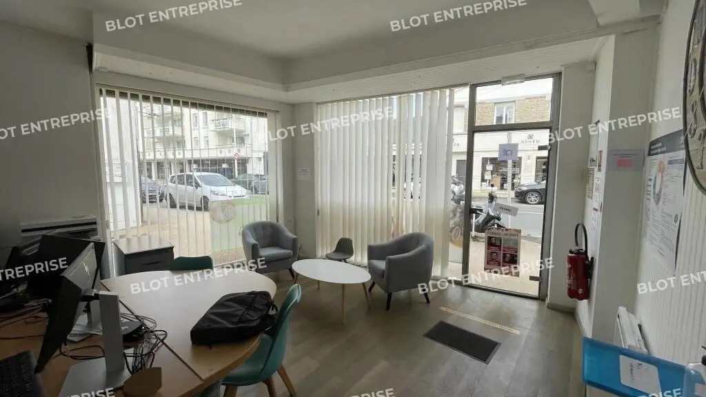 Vente Commerce 100 m² - Photo 1
