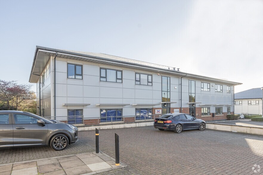 Old Gloucester Rd, Bristol to rent - Building Photo - Image 2 of 2