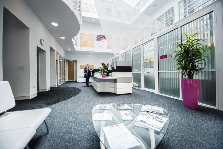 Innovation Way, York to rent - Interior Photo - Image 2 of 6
