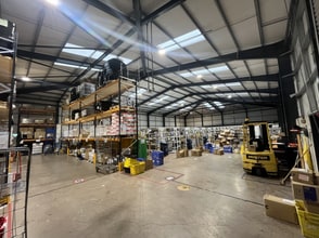 Parkway, Cardiff to rent Interior Photo- Image 2 of 3